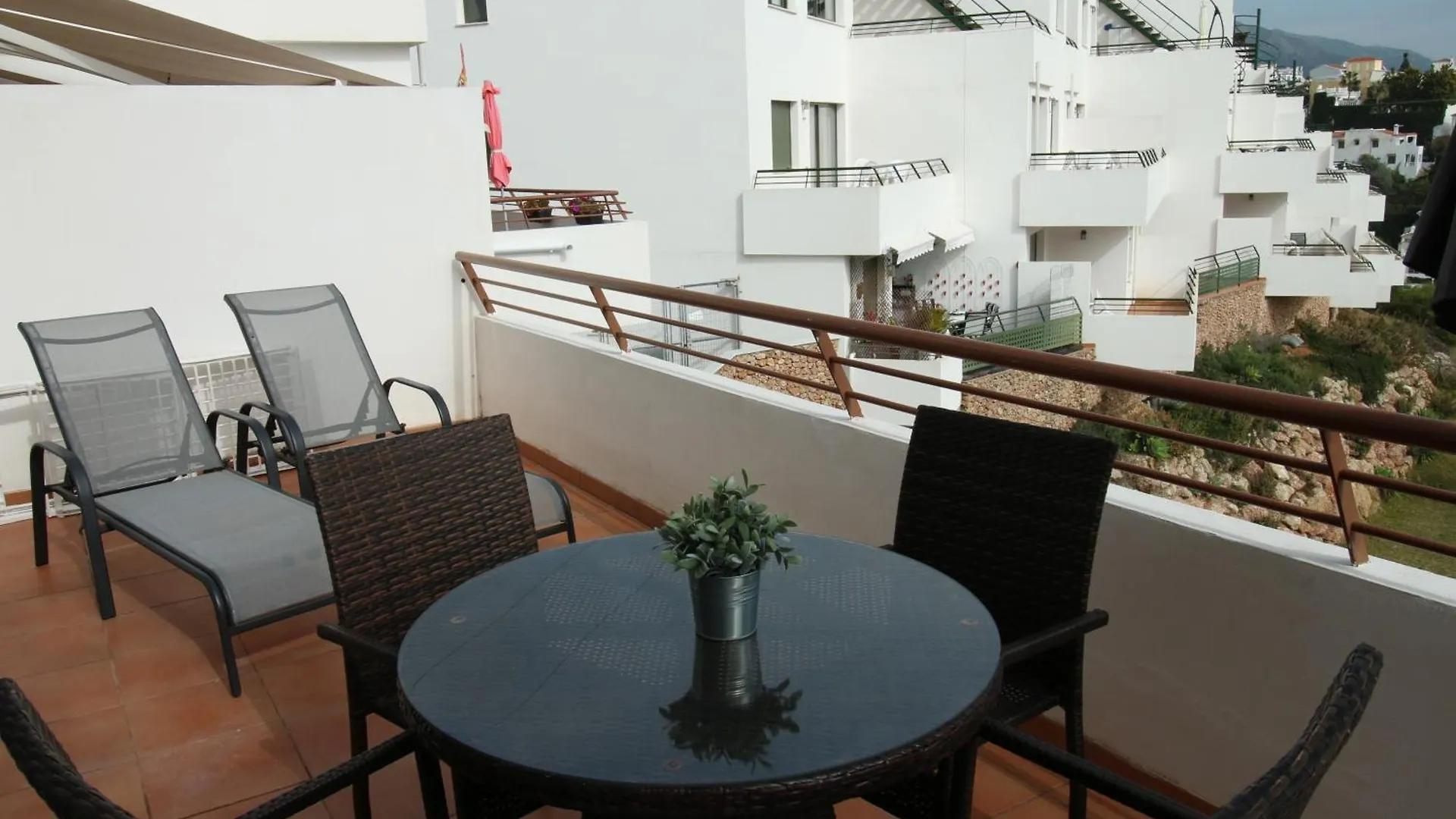 Andaluz Apartments Mar De Nerja 0*,